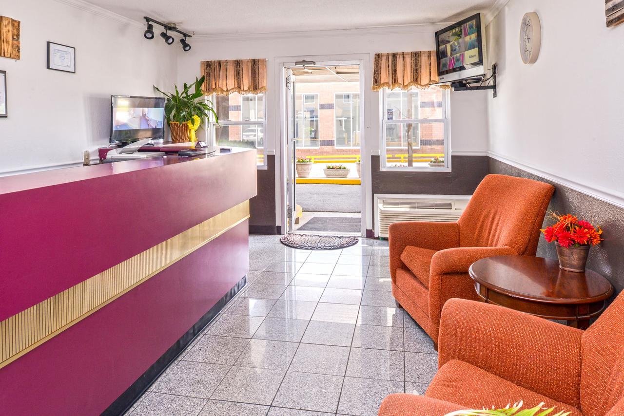 Country Garden & Suites-Бентон Екстер'єр фото