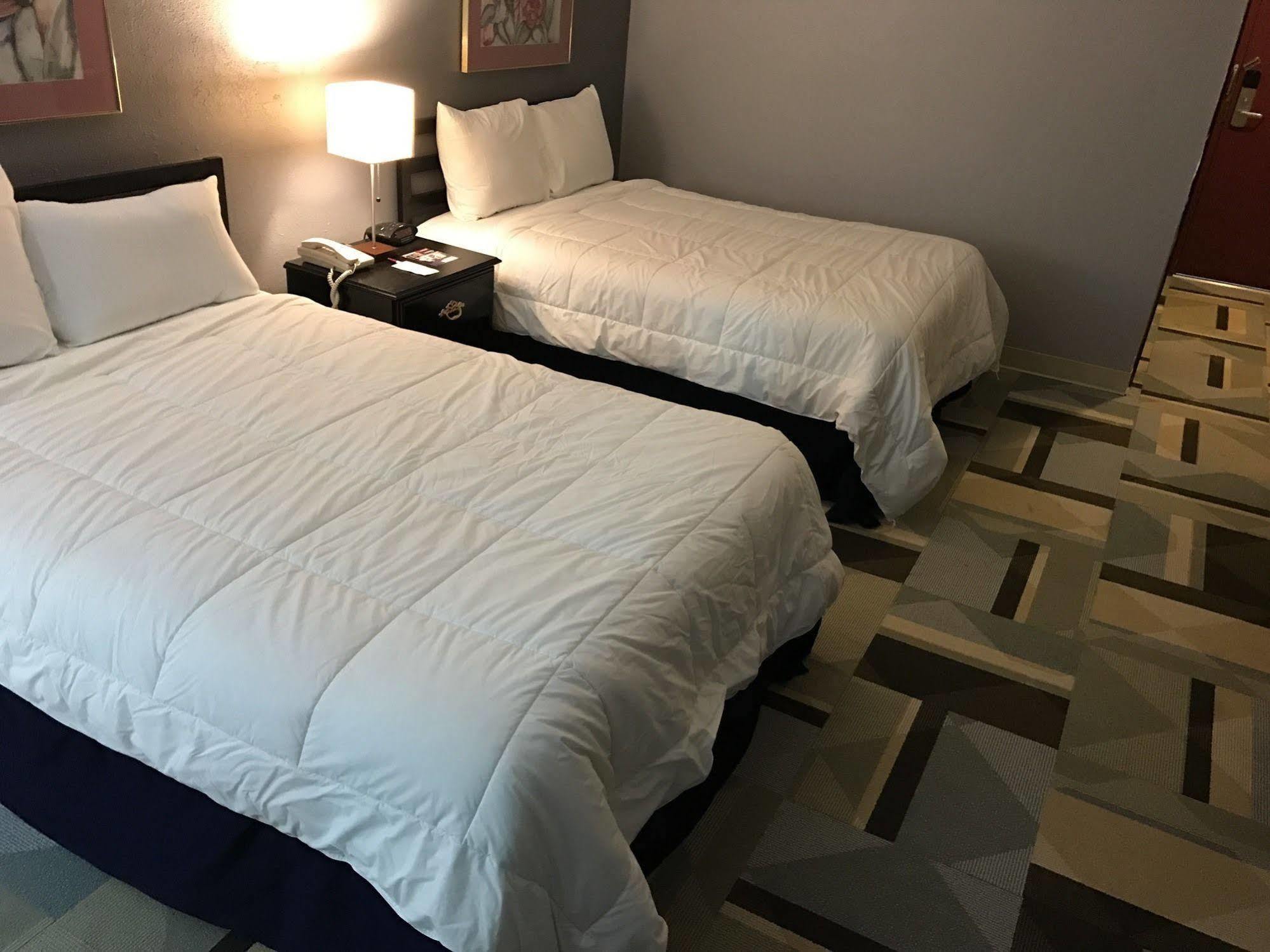 Country Garden & Suites-Бентон Екстер'єр фото